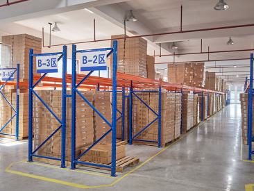 Over 5,000 ㎡ warehouse holds permanent stock for shorter lead times and lower MOQs.